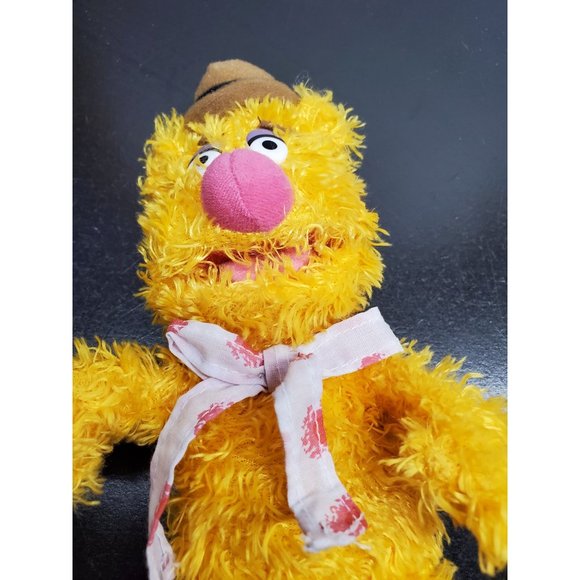 2004 9 Inch Sababa Toys Fozie The Bear Plush - The Muppets - Picture 9 of 10